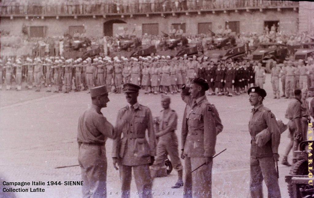 CAMPAGNE D ITALIE 1944 SIENNE  14 JUILLET   (8).JPG